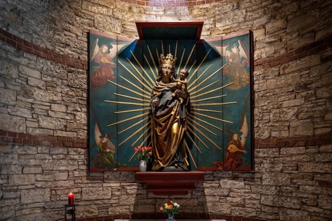 Radiant Madonna in the Heilig Kreuz Church, Jahnstr. 41, Weißenburg, Middle Franconia, Bavaria,