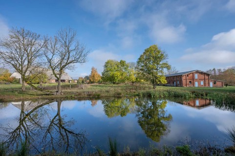 Othenstorf estate with pond and historic pigsty, built around 1900, barn on the left, Othenstorf,