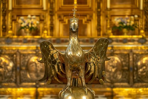 Eagle lectern in the interior of the chapel of Balliol College, University of Oxford, Oxford,