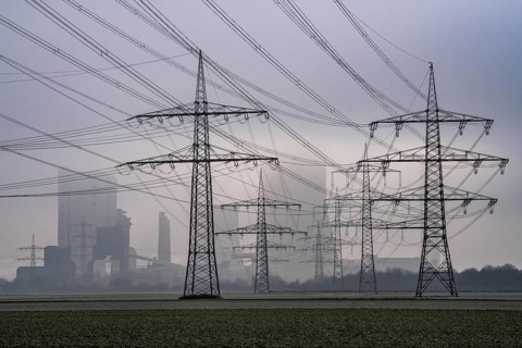 Large power line, 380 KV extra-high voltage lines, near Rommerskirchen, RWE lignite-fired power