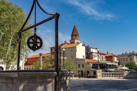 The Square of Five Fountains and the Church of St Simeon seen from the air, Zadar, Croatia, Europe