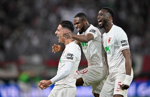 Goal celebration Dimitrios Giannoulis FC Augsburg FCA (13) Frank Onyeka FC Augsburg FCA (19)