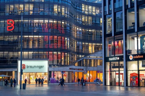 Shops at Schadowplatz, Kö-Bogen Shopping Centre, Breuning, Swatch, Vodafone, in Düsseldorf, North