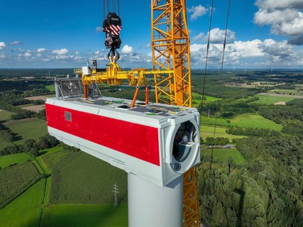 Dorsten, North Rhine-Westphalia, Germany, construction of a wind turbine, the first wind turbine of