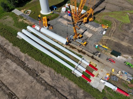 Dorsten, North Rhine-Westphalia, Germany, construction of a wind turbine, the first wind turbine of