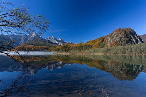 Autumn mood at lake Almsee, Grünau, Austria, Totes Gebirge, Europe