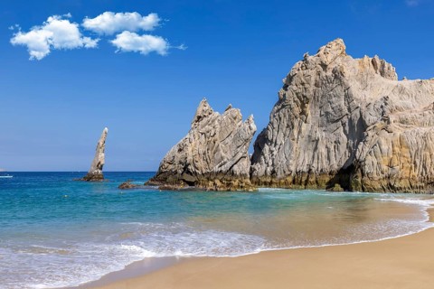 Scenic tourist destination Arch of Cabo San Lucas, El Arco, close to Playa Amantes, Lovers Beach
