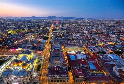 Panoramic view of Mexico City from the observation deck at the top of Latin American Tower Torre