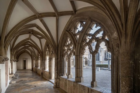 Late Gothic cloister with inner courtyard, cathedral in Eichstätt, Upper Bavaria, Germany, Europe