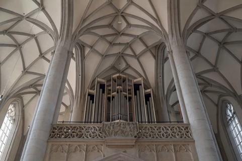 Organ loft of the late Gothic church of St George, built between 1427 and 1505, church, Nördlingen,