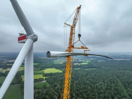 Dorsten, North Rhine-Westphalia, Germany, construction of a wind turbine. A large mobile crane