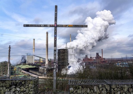 The Thyssenkrupp Steel steelworks in Duisburg-Marxloh, on the Rhine, coking plant unloading tower,