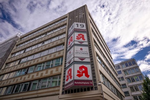 Exterior shot, Rotebühl pharmacy, logo, city centre, city centre, Stuttgart, Baden-Württemberg,