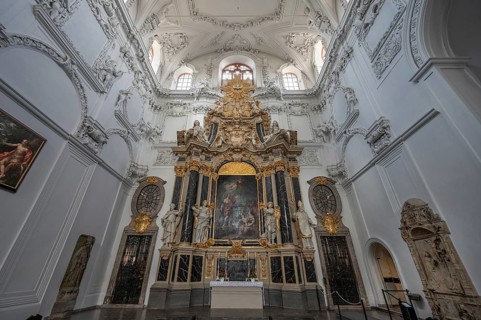 Altar in St Kilian's Cathedral, Würzburg, Lower Franconia, Bavaria, Germany, Europe