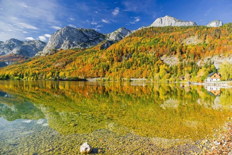 Grundlsee in autumn, salzkammergut, styria, Austria, Europe