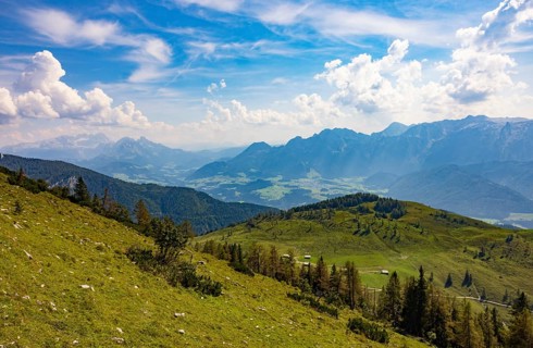 Alpbichlalm with views of the Lammertal and Tennengebirge mountains, Osterhorn group,
