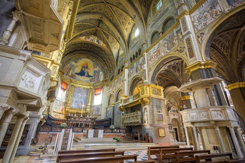 View of the main altar in the Cathedral of Santa Maria Assunta, Cremona, Province of Cremona,