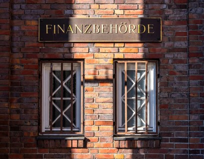 Historic façade of the Finance Directorate on Gänsemarkt, Hamburg, Germany, Europe