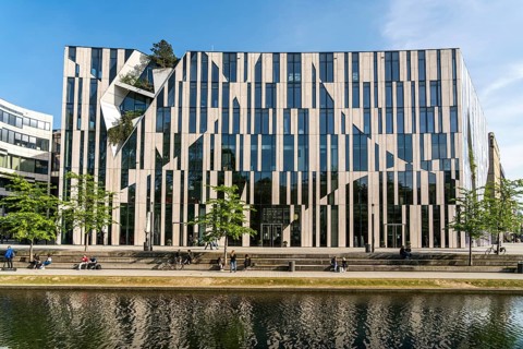 Modern architecture of the Kö-Bogen building complex, state capital Düsseldorf, North