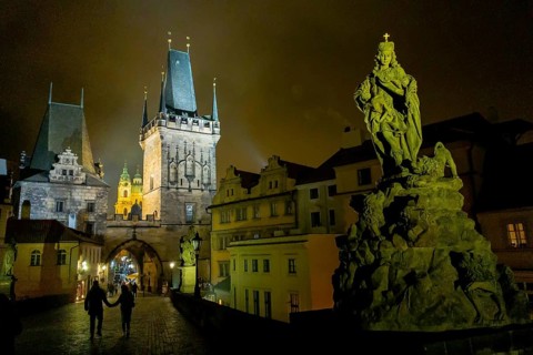 Charles Bridge by night, at night, Old Town, historical, tourism, city trip, Prague, Czech