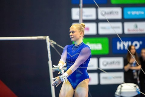 Olympic qualification in apparatus gymnastics in Rüsselsheim Picture: Lea Quaas after her routine