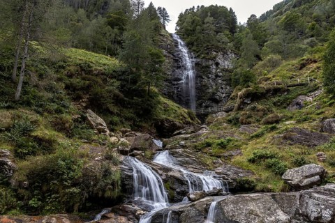 Froda Waterfall, Cascata La Froda, Sonogno, Verzasca Valley, Valle Verzasca, Canton Ticino,