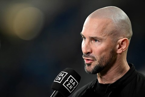 Coach Christian Ilzer TSG 1899 Hoffenheim Portrait in interview Microphone Micro Logo DAZN PreZero