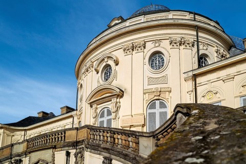 Solitude Palace in the Rococo architectural style (Johann Friedrich Weyhing, Philippe de La