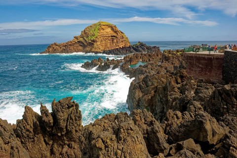 Natural swimming pools in volcanic rock, lava pools, natural swimming pools, natural pools, rocky