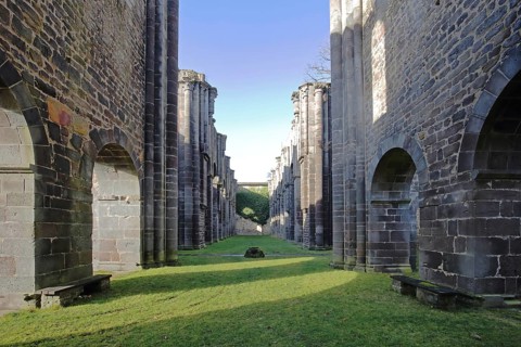 Abbey ruins with archway, former Cistercian abbey, church ruins, Arnsberg Abbey, Arnsburg Abbey,