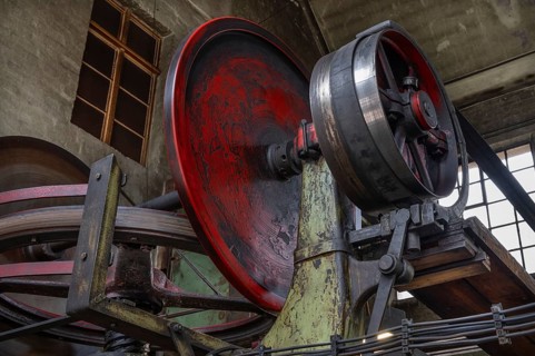 Transmission drive in a drop forge, formerly Dietz & Pfriem valve factory, today Industrial Museum