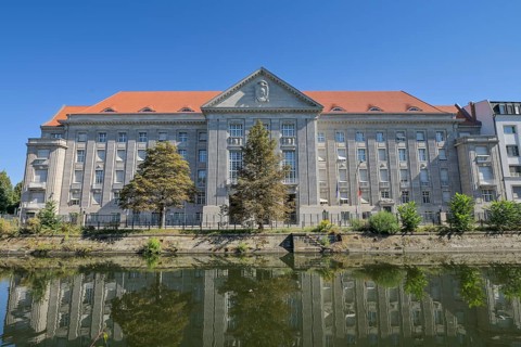 Federal Ministry of Defence, Landwehrkanal, Reichpietschufer, Tiergarten, Mitte, Berlin, Germany,