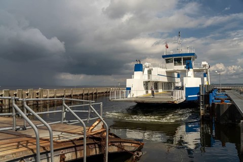 The Hvalpsund-Sundsøre ferry between Vesthimmerland and Salling in the harbour of Hvalpsund,