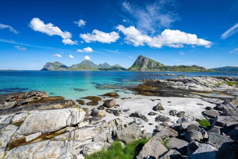 Beach at Myrland, coast and mountains, Flakstadoya, Lofoten, Norway, Europe