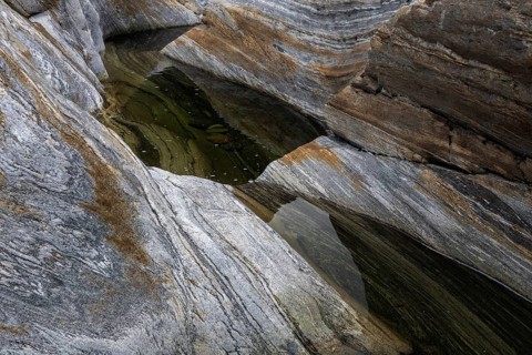 Rocks, rock structures, Verzasca River, near Lavertezzo, Verzasca Valley, Valle Verzasca, Canton