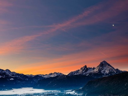 Berchtesgaden basin, behind the Steinernes Meer and Watzmann, dawn, winter landscape,