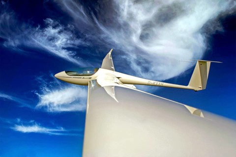 Glider, aircraft, motor glider, plastic, carbon fibre, Kevlar, GRP, CFRP, modern construction, 18