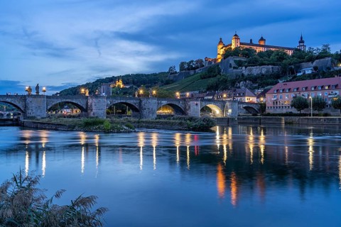 The Main, Old Main Bridge and Marienberg Fortress at dusk, Würzburg, Bavaria, Germany, Europe