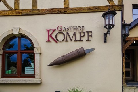 Gasthof Kompf, Swabian inn, restaurant, lettering, letters, facade, half-timbered house, tradition,