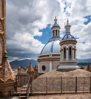 Cathedral of the Immaculate Conception, Cuenca, Ecuador, South America
