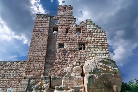 Hilpoltstein castle ruins, built around 1220 to 1230, Maria-Dorothea-Straße 5, 7, Hiltpoltstein,