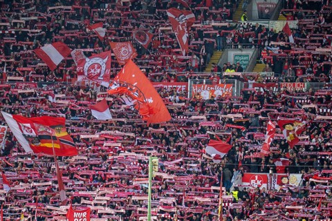 Kaiserslautern, 20/04/2024: Fans in the West Curve of the Fritz Walter Stadium. 42, 168 spectators