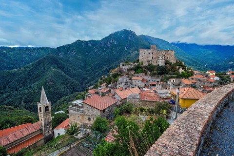 Castelvecchio di Rocca Barbena, Liguria, Italy, Europe