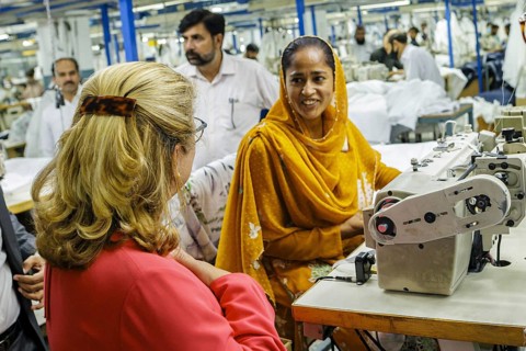 Svenja Schulze (SPD), Federal Minister for Economic Cooperation and Development, visits the textile