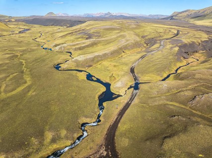 Road F232 Öldufellsleid, ford at waterfall of river bláfjallakvísl, along northern slopes of