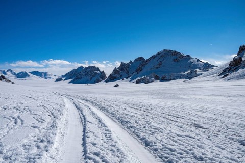 Winter landscape of the Pamir Plateau, Jarty Gumbez, Gorno-Badakhshan Province, Tajikistan, Central
