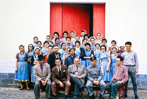 Employees of a tobacco factory, Fabrica de Tabaco Michaelense, Ponta Delgado, São Miguel Island,