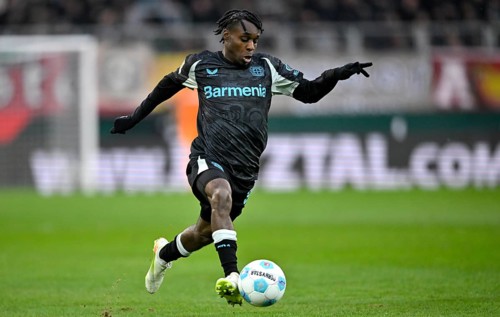 Jeremie Frimpong Bayer 04 Leverkusen (30) Action on the ball WWK Arena, Augsburg, Bavaria, Germany,