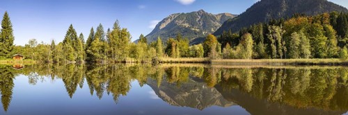 Rubihorn, 1957m, Gaisalphorn, 1953m, and Schattenberg, 1845m, water reflection in the moor pond,