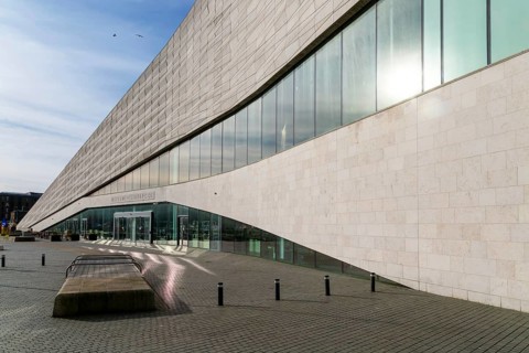 Modern architecture of Museum of Liverpool building, Pier Head, Liverpool, England, UK by 3XN